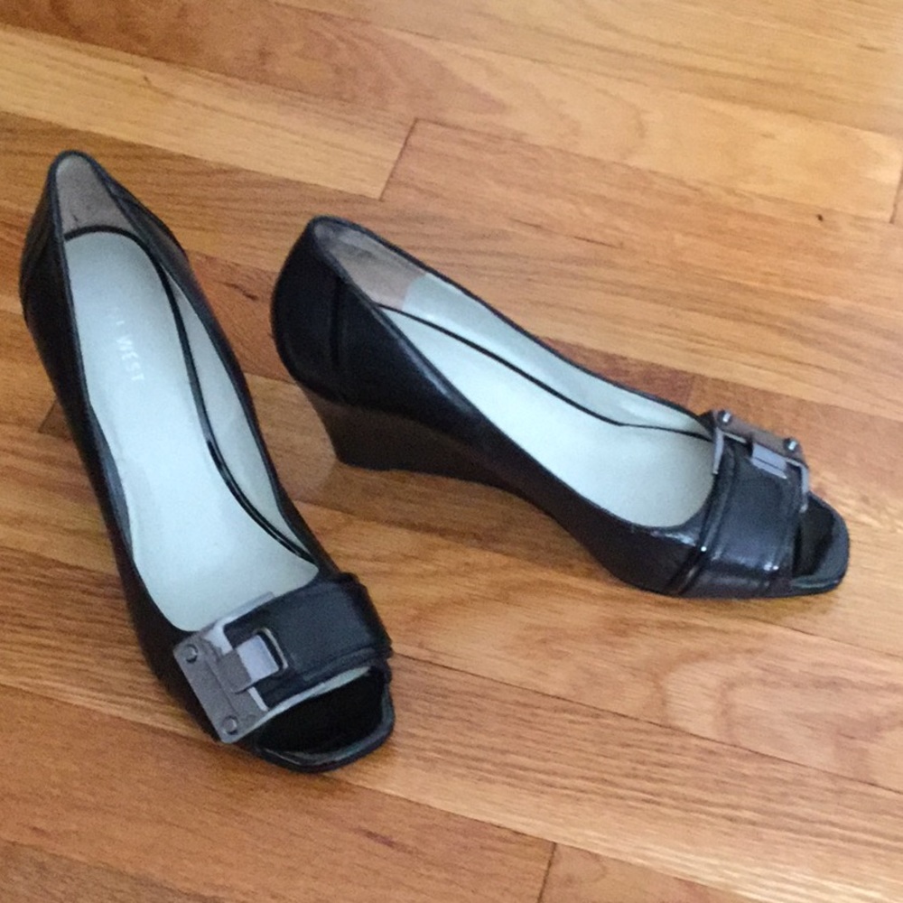 Nine West peep toe wedge with buckle